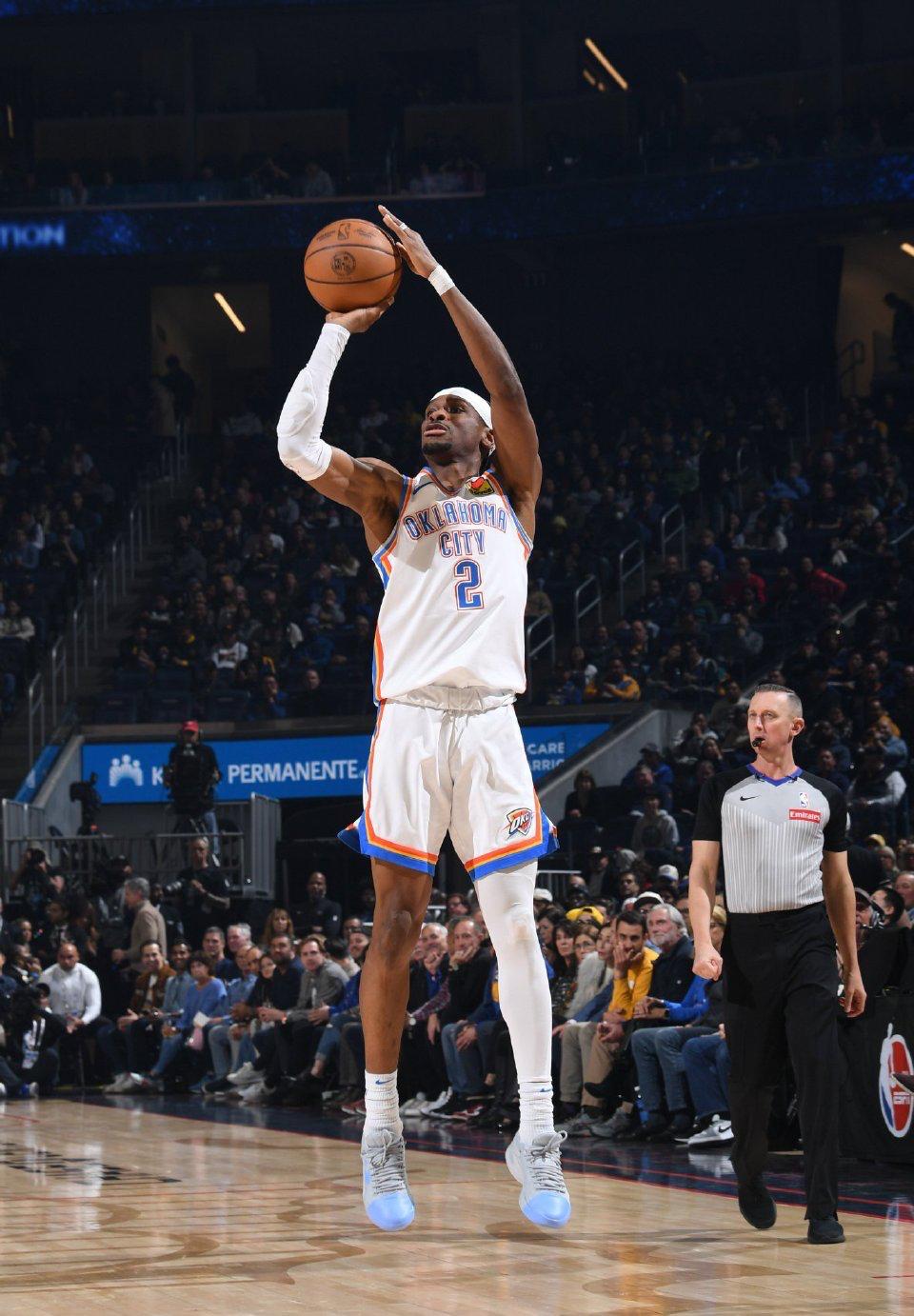 唐斯复出首战，字母哥状态火爆，步行者成为焦点！的简单介绍