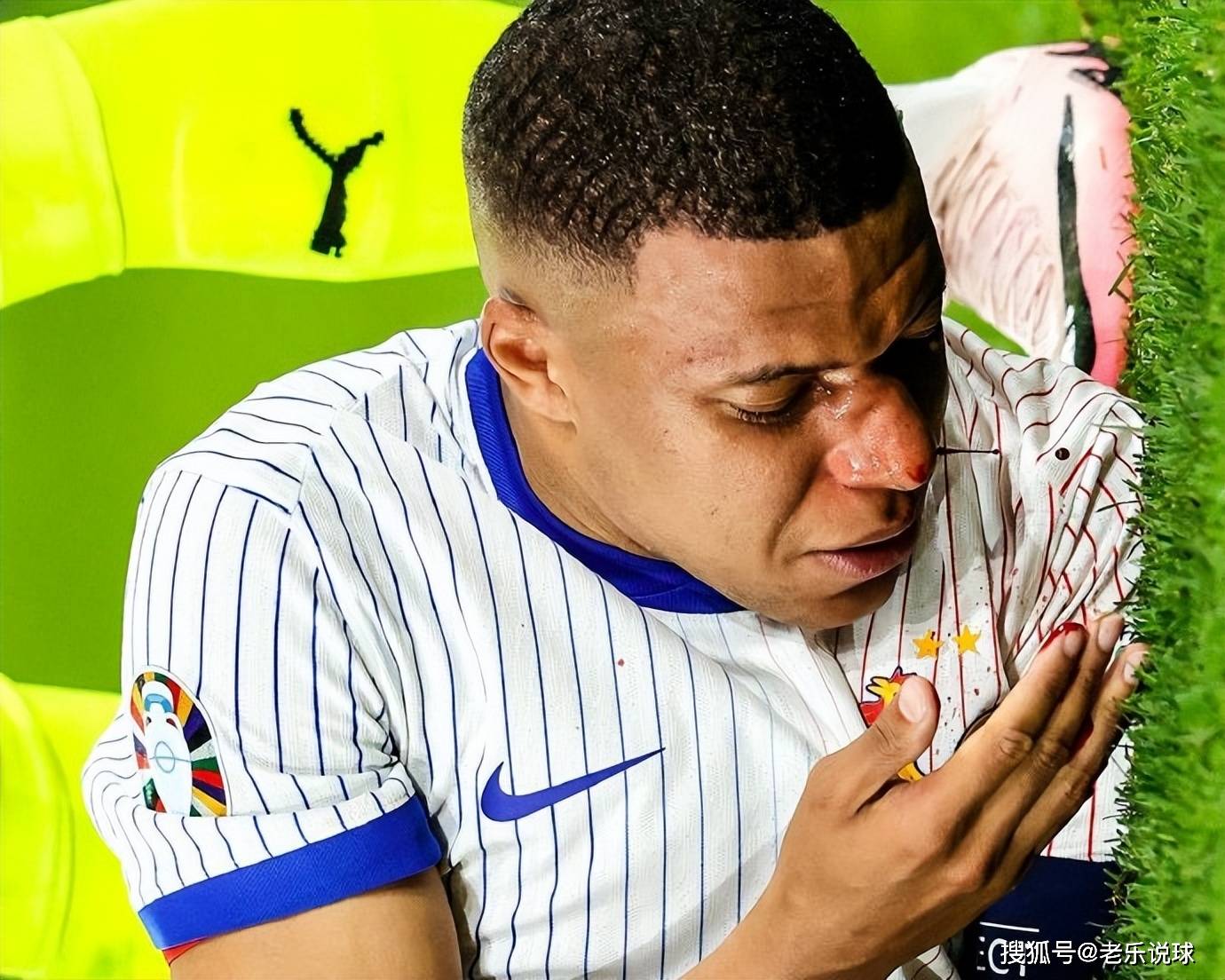  姆巴佩赛点兑现，广州队淘汰武汉三镇晋级四强，主帅激动落泪